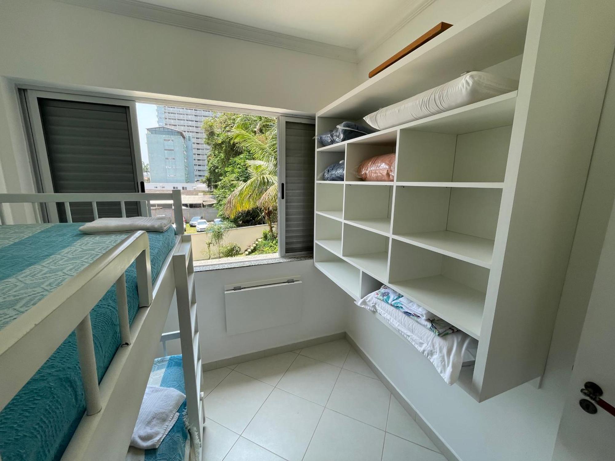 Apartamento Maré Mansa a 30 metros da praia Mansa em Caiobá com Wifi Matinhos Esterno foto