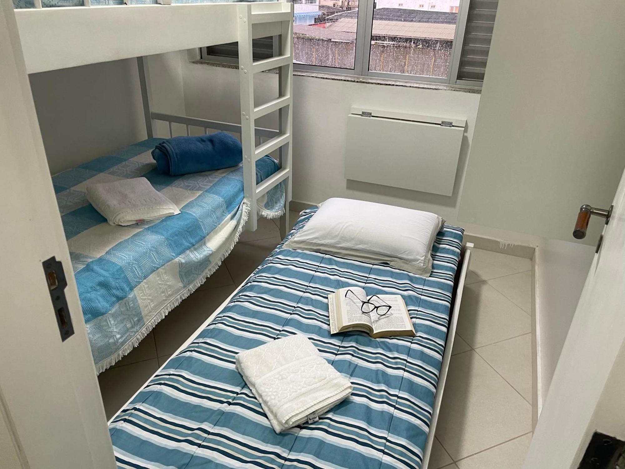 Apartamento Maré Mansa a 30 metros da praia Mansa em Caiobá com Wifi Matinhos Esterno foto