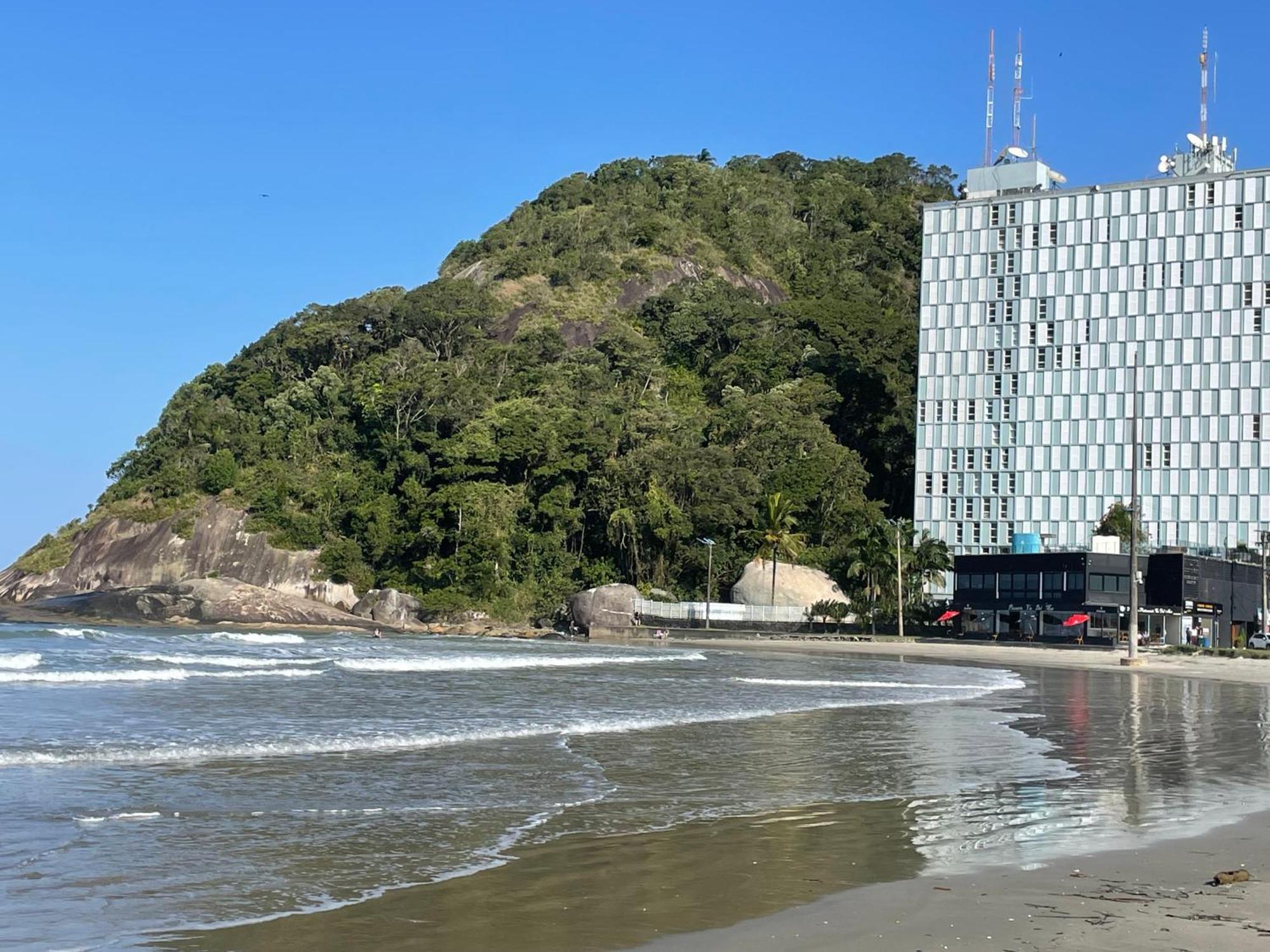 Apartamento Maré Mansa a 30 metros da praia Mansa em Caiobá com Wifi Matinhos Esterno foto